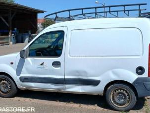 Fourgon avec parois et toit rigide Renault