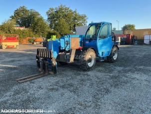  JLG 4017