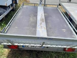 Fourgon bâché avec parois rigides nc RPI1330