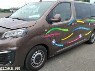 Fourgon avec parois et toit rigide Peugeot Expert