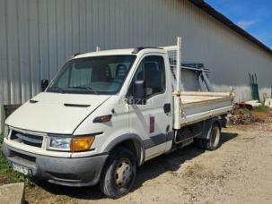 Benne basculante de chantier et de TP Iveco Daily