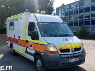 Ambulance (pour personne couchée) Renault Master