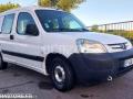 Fourgon avec parois et toit rigide Peugeot Partner