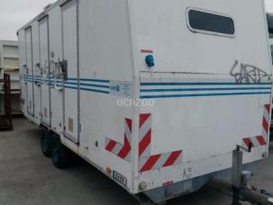 Fourgon bâché avec parois rigides Daudin 2502D