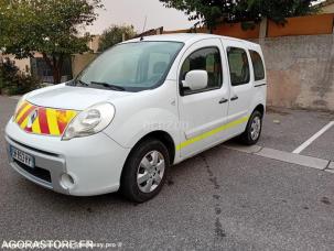 Fourgon avec parois et toit rigide Renault Kangoo