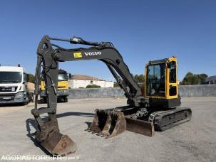 Pelle  Volvo ECR88 D