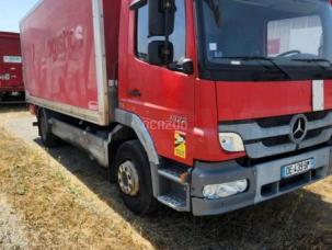 Benne basculante de chantier et de TP Mercedes Atego