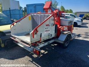 Grue portuaire nc