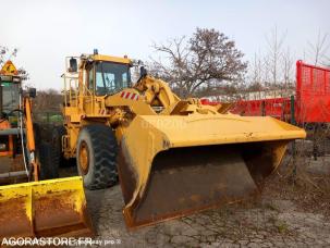 Chargeuse  Caterpillar 966D