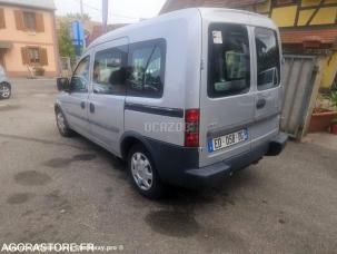 Fourgon avec parois et toit rigide Opel Combo