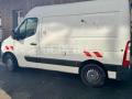 Fourgon avec parois et toit rigide Renault Master