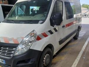 Fourgon avec parois et toit rigide Renault Master