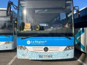 Autobus Mercedes Intouro
