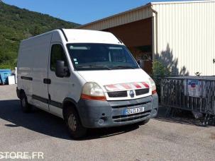 Fourgon avec parois et toit rigide Renault Master