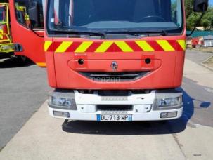 Incendie Renault Midlum
