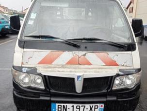 Benne basculante de chantier et de TP Piaggio Porter