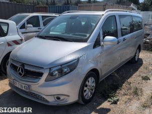 Fourgon avec parois et toit rigide Mercedes Vito