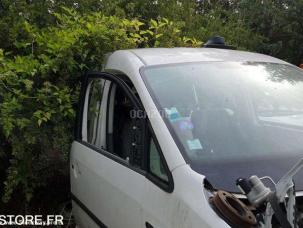 Fourgon avec parois et toit rigide Volkswagen Caddy