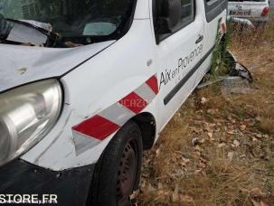 Fourgon avec parois et toit rigide Renault Kangoo
