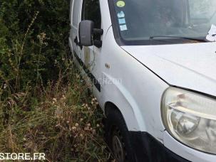 Fourgon avec parois et toit rigide Fiat DOBLO