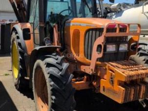 Tractopelle articulé nc 6220