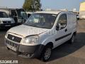 Fourgon avec parois et toit rigide Fiat DOBLO
