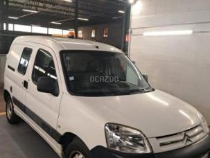 Fourgon avec parois et toit rigide Citroën Berlingo