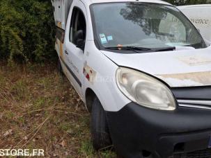 Fourgon avec parois et toit rigide Renault Kangoo