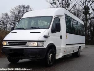 Autobus Iveco 65C17