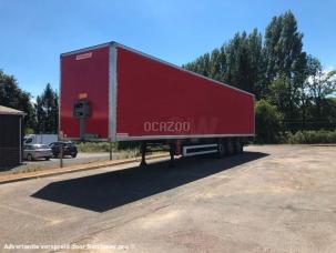 Fourgon avec parois et toit rigide Fruehauf SEMI REMORQUE FRUEHAUF 3 ESS FOURGON 90 m3 HAYON ELEVATEUR PORTE FITT