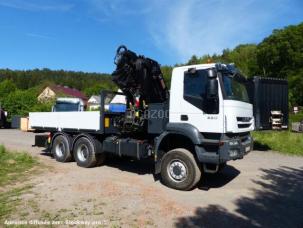 Plateau Iveco Trakker