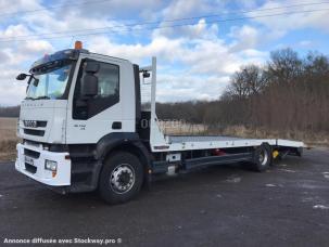 Porte-engins Iveco Stralis