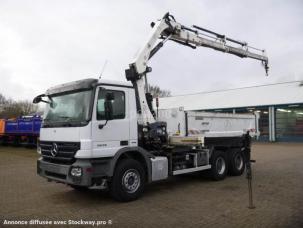 Benne basculante de chantier et de TP Mercedes-Benz Actros