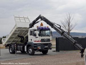 Benne basculante de chantier et de TP MAN TGA