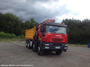 Benne basculante de chantier et de TP Iveco Trakker