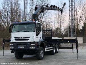 Plateau Iveco Trakker