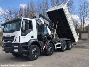 Benne basculante de chantier et de TP Iveco Trakker