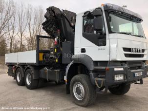 Plateau Iveco Trakker