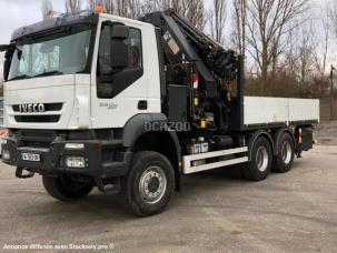 Plateau Iveco Trakker