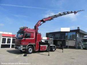 Pour semi-remorque Mercedes Actros