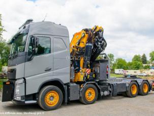 Plateau véhicule neuf sur commande grue avec jib