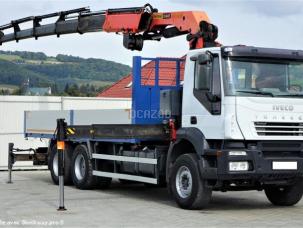 Plateau Iveco Trakker