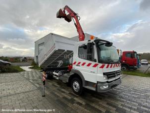 Benne basculante de chantier et de TP Mercedes Atego