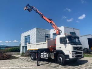 Benne basculante de chantier et de TP Volvo FM