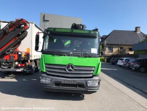 Benne basculante de chantier et de TP Mercedes Atego