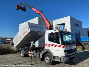 Benne basculante de chantier et de TP Mercedes Atego