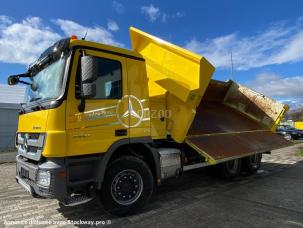 Benne basculante de chantier et de TP Mercedes Actros