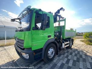 Benne basculante de chantier et de TP Mercedes Atego