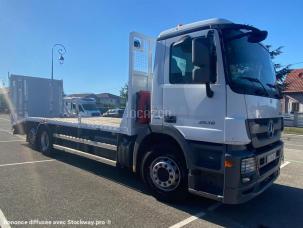 Porte-engins Mercedes Actros