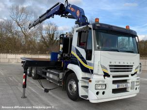 Porte-engins Iveco Stralis